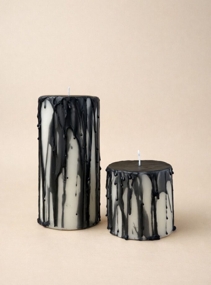 זוג נרות מטפטפים שחור